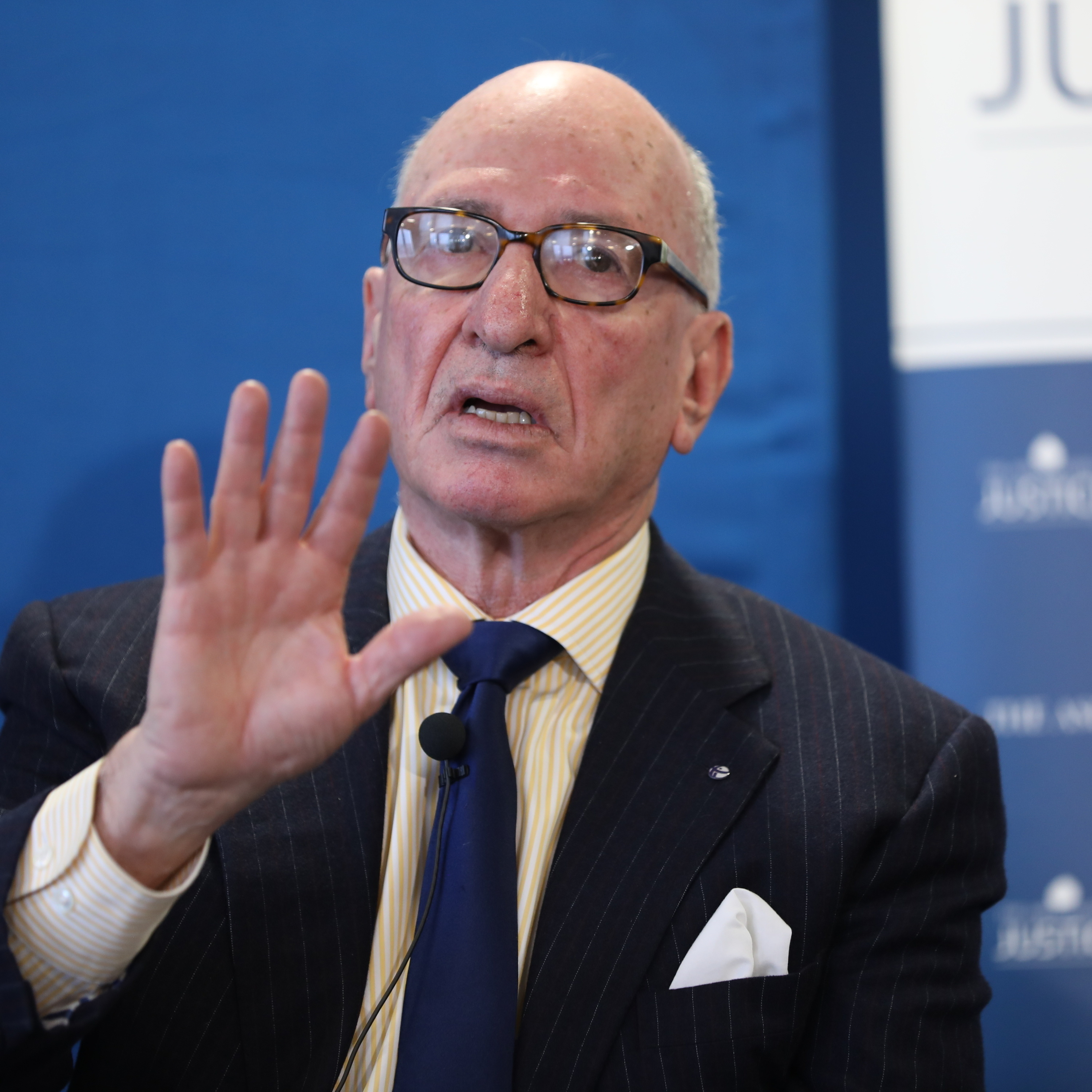 Combating Kleptocracy