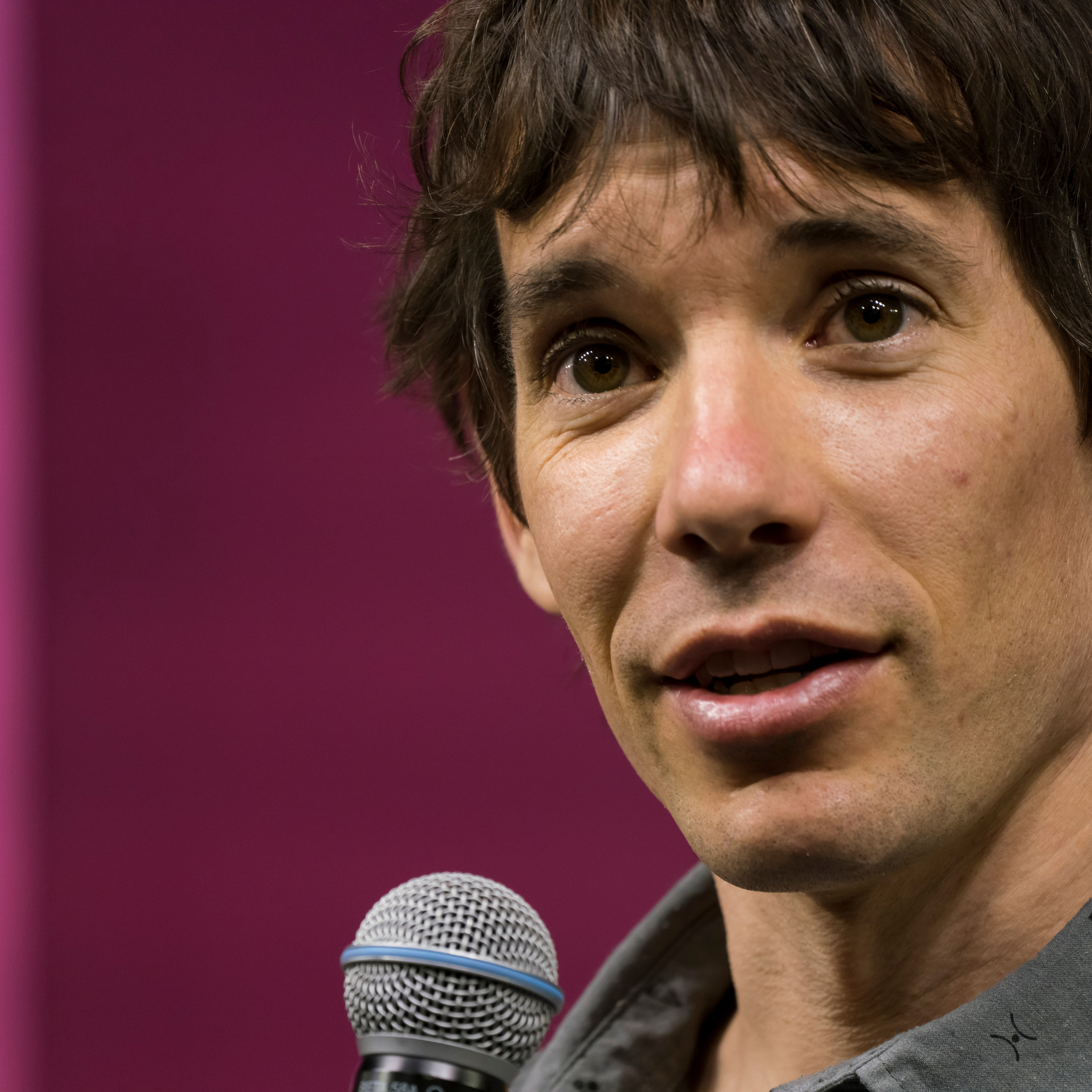 Daring or Reckless? Alex Honnold Explains the Difference