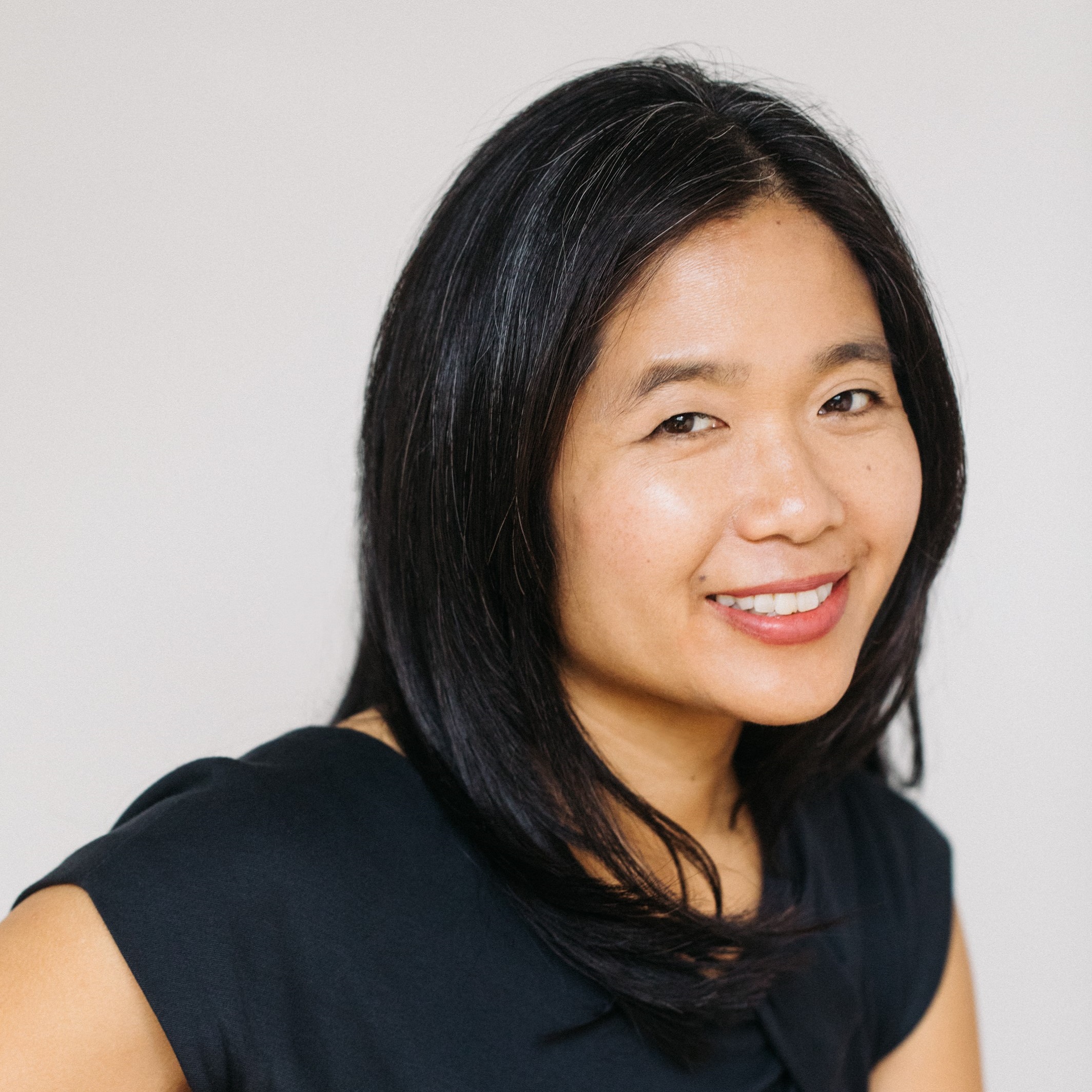 Revisiting: Novelist Vanessa Hua--Shining a Light on Chinese-American Voices