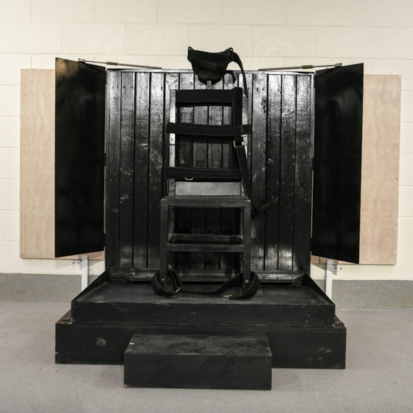 America’s complicated relationship with the death penalty episode artwork