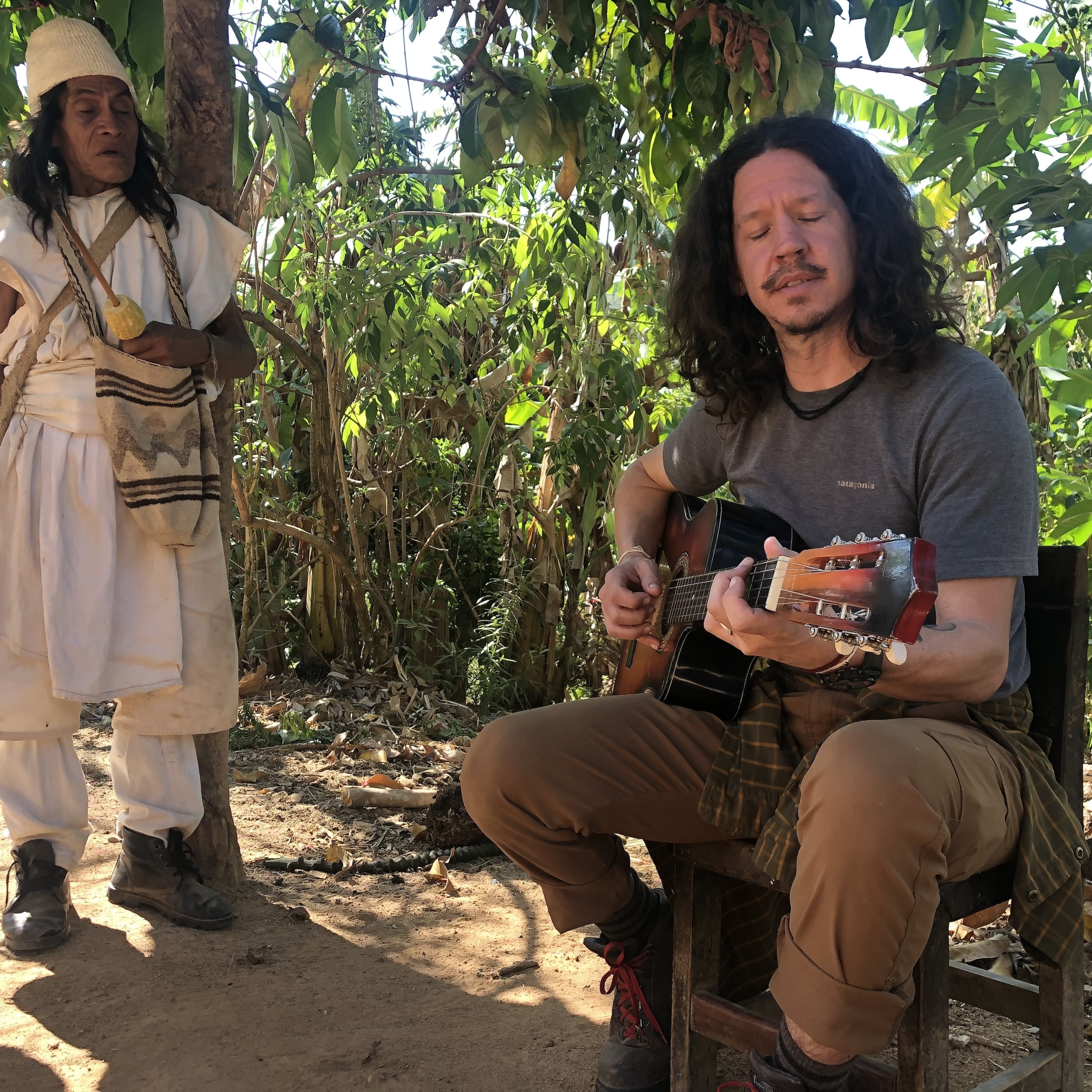 Exploring Love, Longing, Loss, and Home with Singer-Songwriter Cliff Ritchey episode artwork