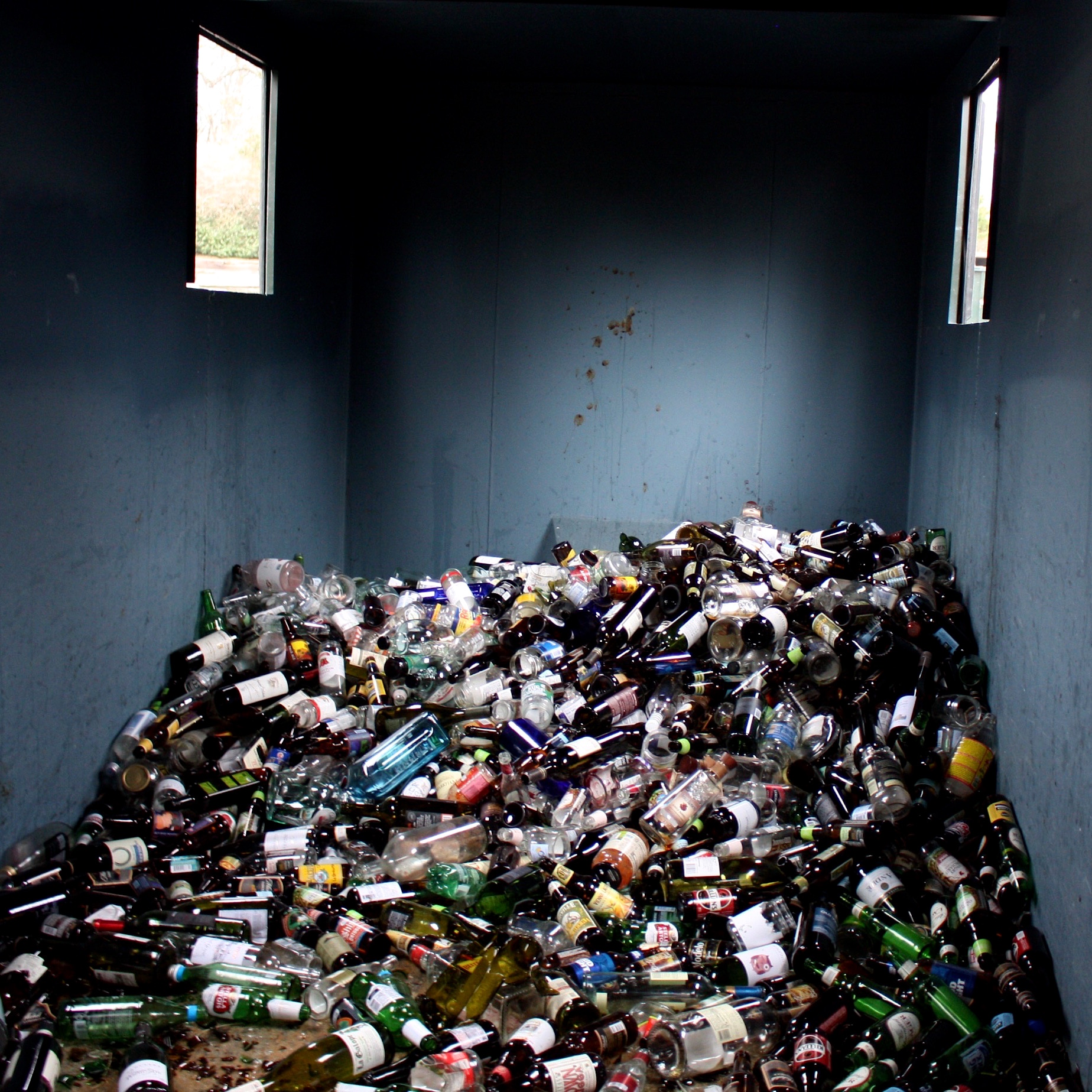 Curious Convo: The Do’s And Don’ts Of Nashville Recycling episode artwork