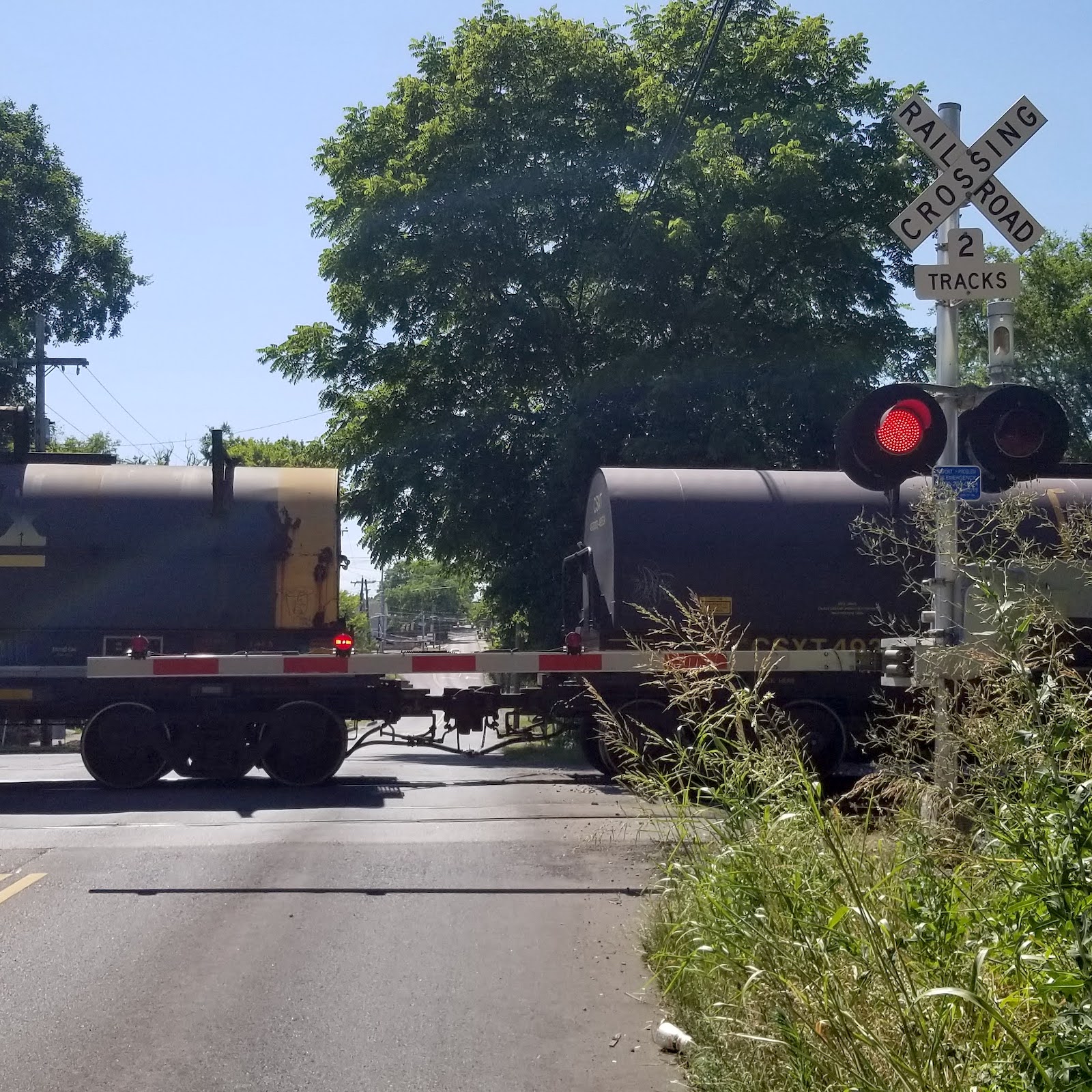 Why do freight trains stop and block Tennessee streets so often? episode artwork